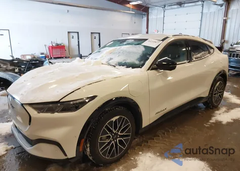 2024 Ford Mustang Mach-E Premium from USA, damaged, VIN 3FMTK3SU2RMA42927